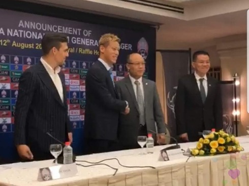 本田圭佑カンボジア代表監督就任