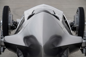 インフィニティ プロトタイプ EV