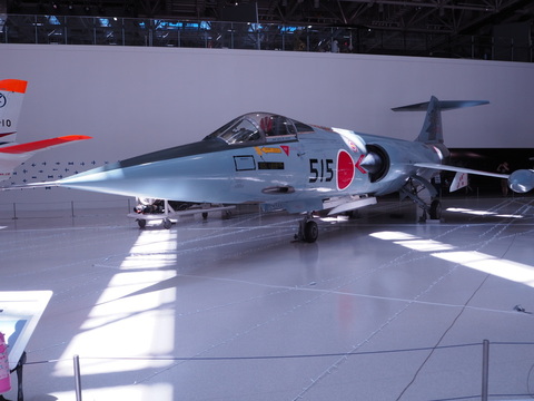 F-104J