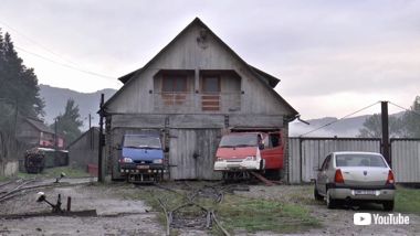 トロッコ ミニバン フォード ルーマニア 魔改造