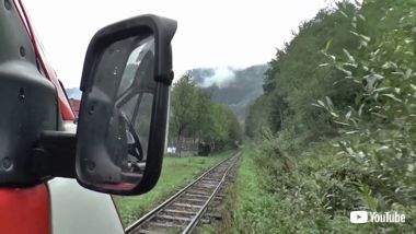 トロッコ ミニバン フォード ルーマニア 魔改造