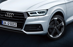 アウディ 限定 Q5