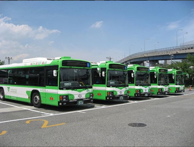 神戸　バス停　うちわ　ライトグリーン　車体　インスタグラム