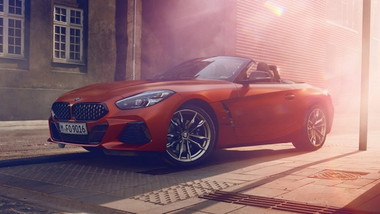 Z4 ファーストエディション