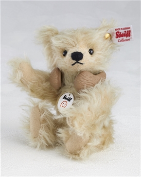 もっふもふのヘッドホンが誕生！テディベアメーカー「シュタイフ」製モヘアに包まれたヘッドフォンが発売