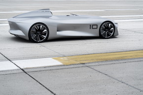 日産 インフィニティ EV