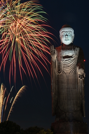 牛久 大仏花火 万燈会