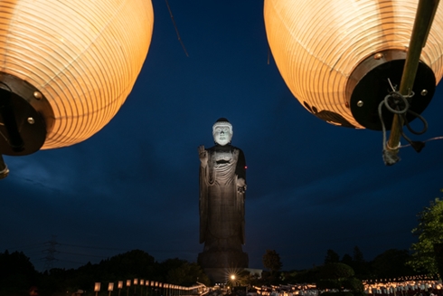 牛久 大仏花火 万燈会