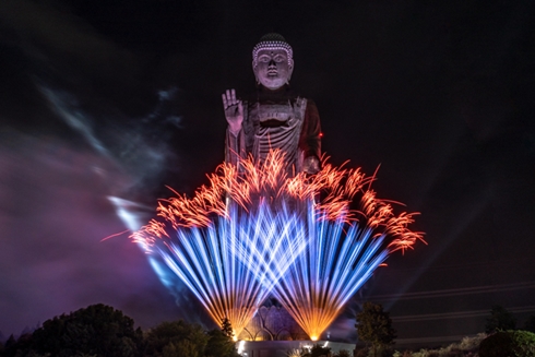 牛久 大仏花火 万燈会