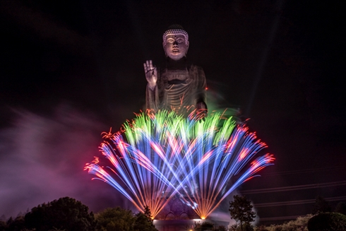 牛久 大仏花火 万燈会
