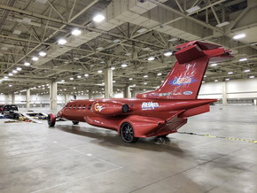 プライベートジェット リムジン 魔改造