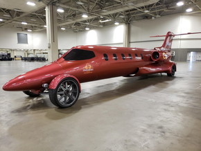 プライベートジェット リムジン 魔改造