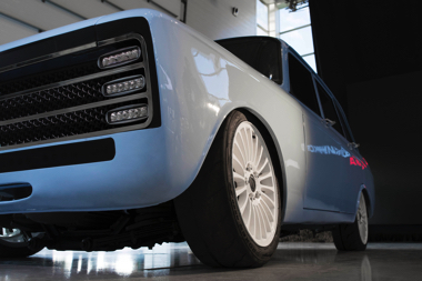 ロシア カラシニコフ CV-1 EV 電気自動車 スーパーカー 旧ソ連