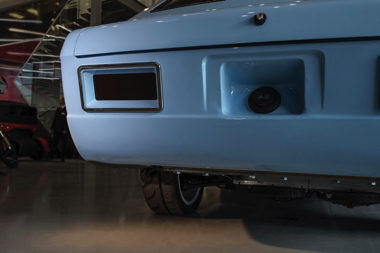 ロシア カラシニコフ CV-1 EV 電気自動車 スーパーカー 旧ソ連