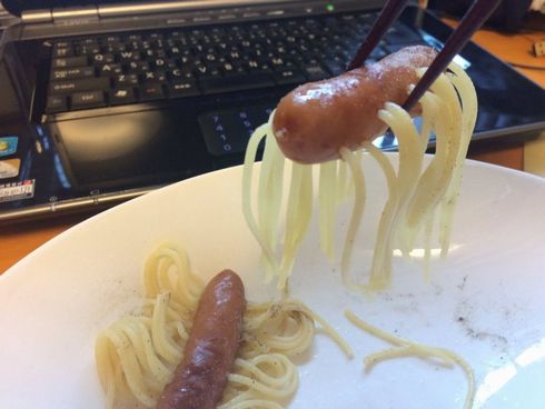 ウィンナー　パスタ　スパゲティ　ソーセージ　失敗　Twitter