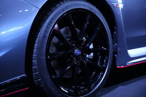 スバル WRX S4 STI