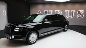 ロシア リムジン セナート