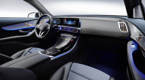 ベンツ EV EQC