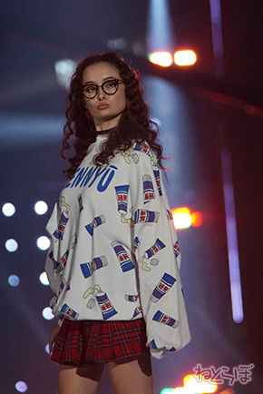 TGC ジャスミン 吉川愛 玉城ティナ