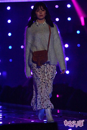 TGC ジャスミン 吉川愛 玉城ティナ