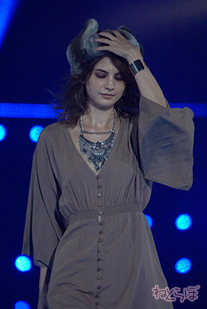 TGC ジャスミン 吉川愛 玉城ティナ