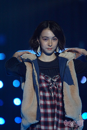 TGC ジャスミン 吉川愛 玉城ティナ