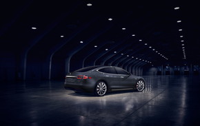 テスラ Anyca カーシェア