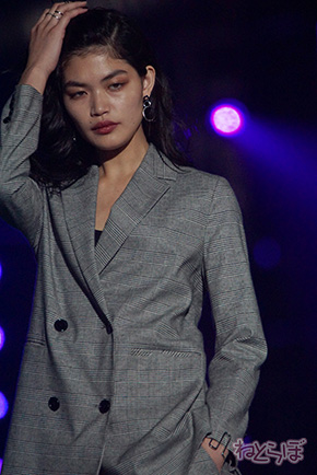 TGC 河北麻友子 中条あやみ