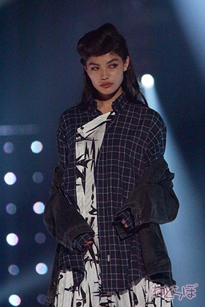 TGC 河北麻友子 中条あやみ