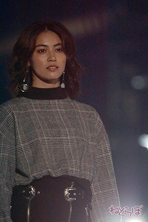 TGC 河北麻友子 中条あやみ