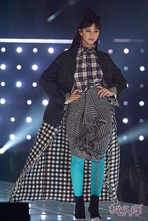 TGC 河北麻友子 中条あやみ