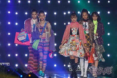 TGC 河北麻友子 藤田ニコル