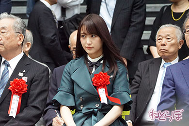 渋谷ストリーム サイレントマジョリティー 菅井友香 平手友梨奈