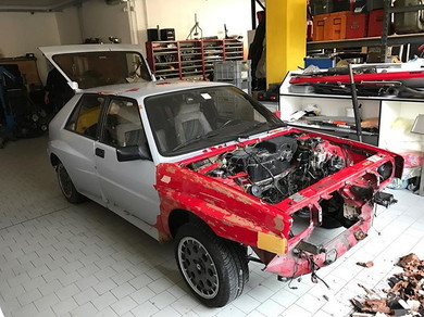 当時のランチア・デルタを元に製作