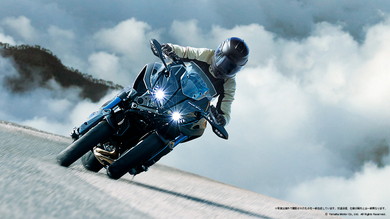 NIKEN ナイケン ヤマハ 3輪 バイク