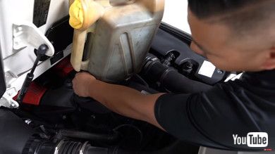 フェラーリ オイル交換 スーパーカー 488スパイダー