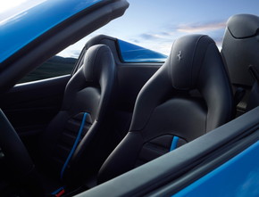 フェラーリ 488 オイル交換