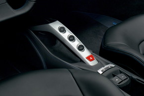 フェラーリ 488 オイル交換