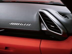 フェラーリ 488 オイル交換