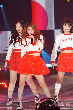 MOMOLAND BBoom BBoom BAAM ガルアワ