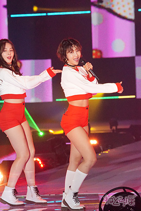 MOMOLAND BBoom BBoom BAAM ガルアワ