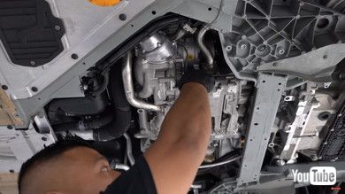 ウラカン スパイダー ランボルギーニ オイル交換