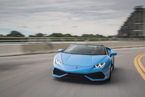 ランボルギーニ ウラカン オイル交換