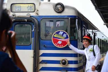 ブライダルトレイン 十日町 結婚式 JR東日本