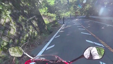 道志みち ライダー 良い話 交通整理 バイク