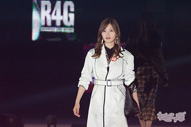 乃木坂46 白石麻衣 まいやん