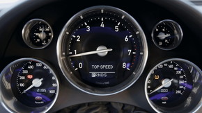 ヴェイロン オイル交換 200万円