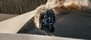 RZR オフロード 4人乗り