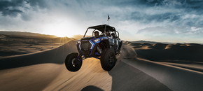 RZR オフロード 4人乗り