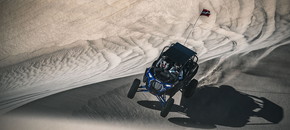 RZR オフロード 4人乗り